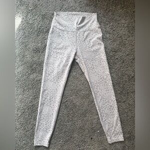 anthropologie seamless leopard leggings